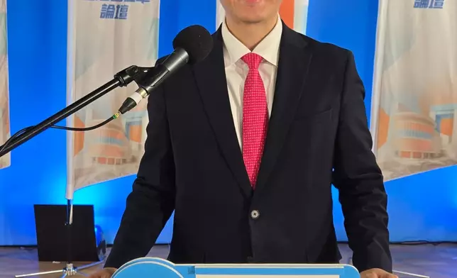 2號候選人許文俊。巴士的報記者攝