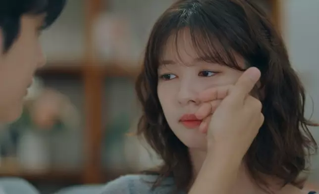 宇宙和美里用真愛戰勝考驗。Disney+提供截圖