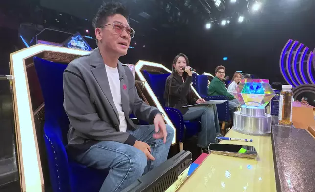 張佳添即時搞笑話似佢飛人多啲，搞到海兒即時詐嬌。