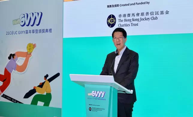 社會福利署署長杜永恒致辭時提及， 21C@JC計劃不僅為青少年提供了寶貴的資源和平台，更協助他們發掘潛能，開拓更多的發展機會。香港賽馬會圖片