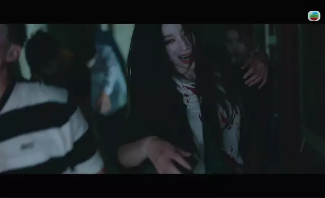 陳楨怡呢個出場勁型。