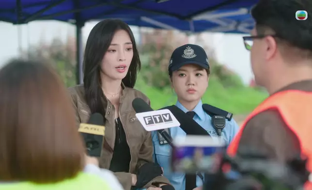 劇中女明星莎莎（陳楨怡飾品）輕傷就大搞公關Show，但對於重傷攝影師卻選擇輕描淡寫。