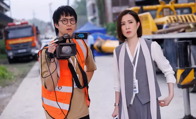 向來記者使命感爆滿的Man姐及家妍，誓要追查事件真相到底。