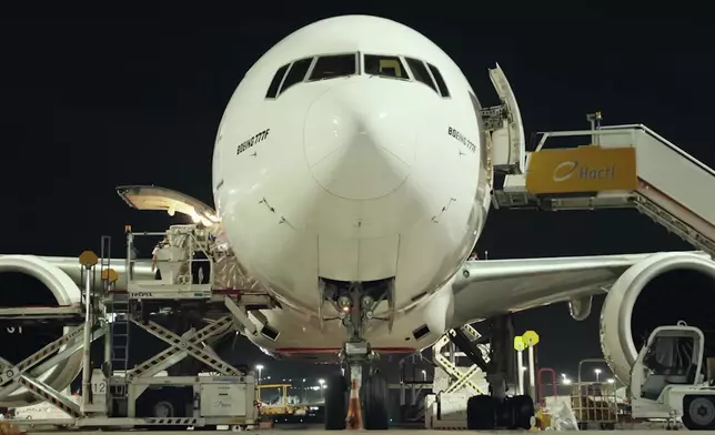 香港空運業「世一」空運過程。