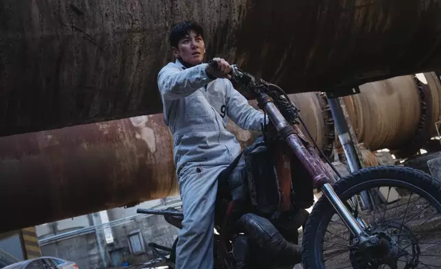 池昌旭飛車一幕張力萬分！Disney＋提供圖片