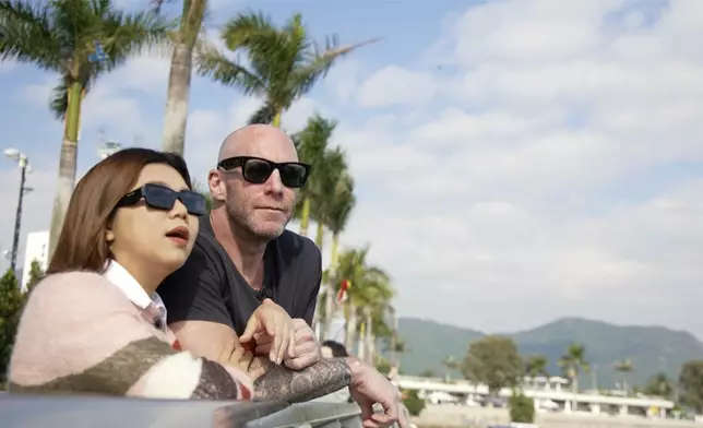 《不一樣的愛情》