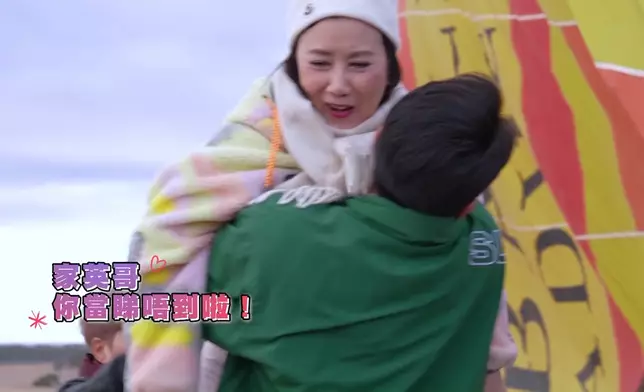 呢吓抱出抱入連環圖真係好窩心。