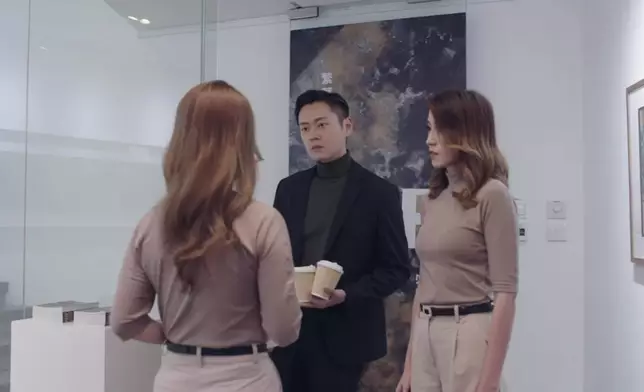 曹銦玲《反黑英雄》中曾演姚子羚「背替」。