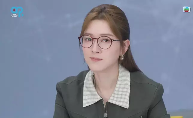 呢啲齋眼神嘅互動，都好甜蜜。