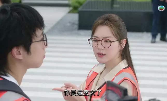 劉艷扮Man姐好好笑。