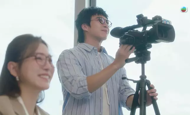 估唔到咁都Tag到「眼鏡起霧」。