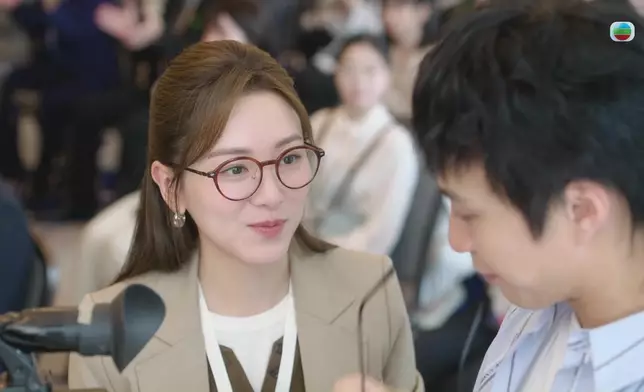 估唔到咁都Tag到「眼鏡起霧」。