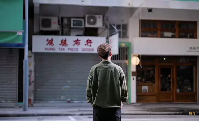 周吉佩（吉吉）日前推出今年第三首歌曲《為何我比不上他