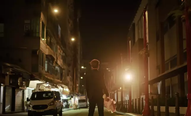 周吉佩（吉吉）日前推出今年第三首歌曲《為何我比不上他