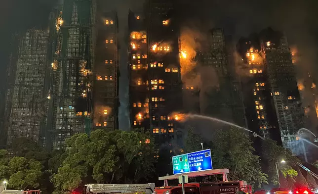 巴士的報記者攝