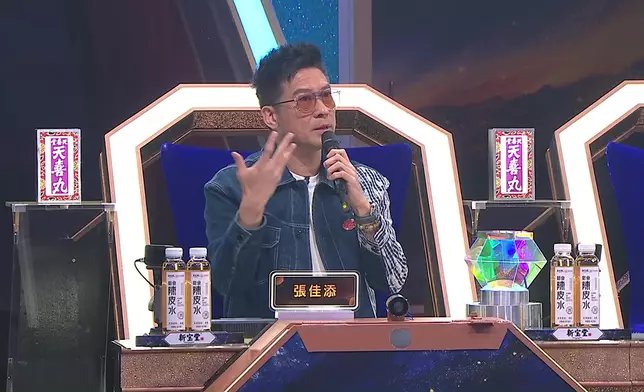 張佳添讚Nelson唱出層次感。