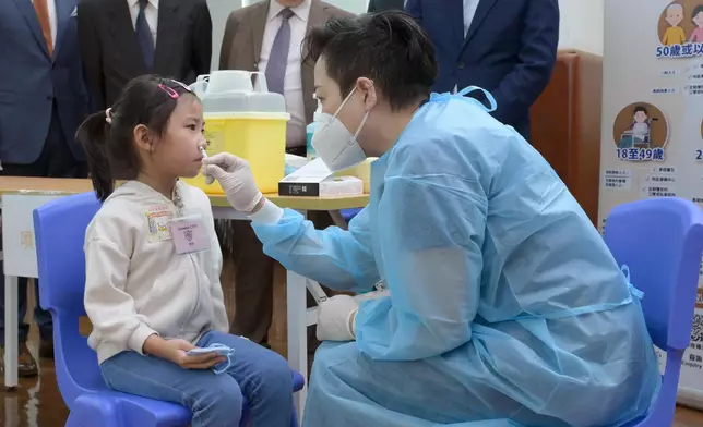 小朋友接種疫苗。政府新聞處資料圖片