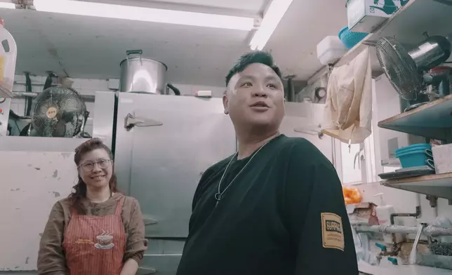 Ray媽媽爆兒子8歲已入廚。