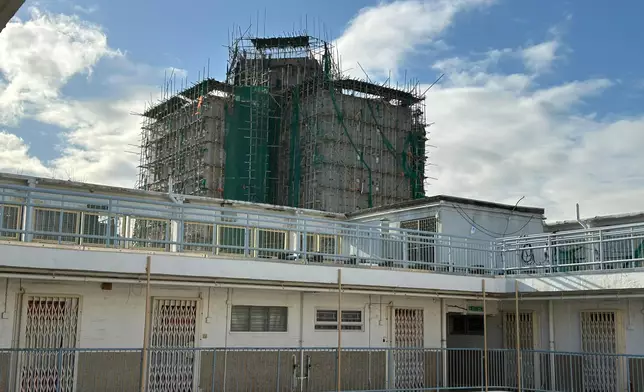 由廣福邨廣祐樓可望到宏福苑。巴士的報記者攝