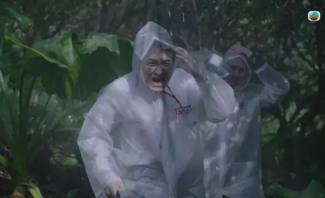 成場戲真係拍得好逼真。