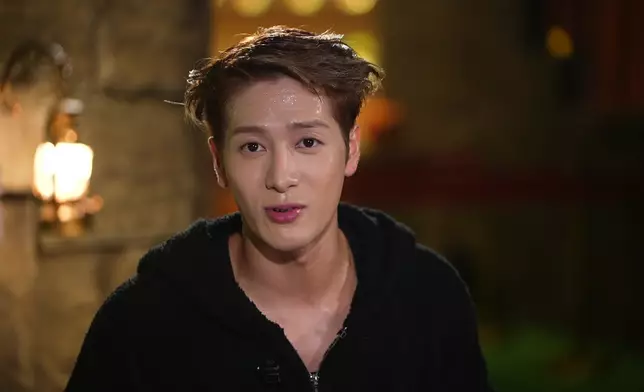 Jackson 捱住熱，爆住汗做訪問都冇投訴：呢個係熱情啊，TVB嘅觀眾，我出汗唔係虛啊，呢個係真係熱。