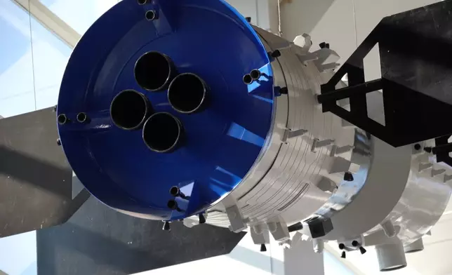 訪問中國航天科技集團北斗全球導航工程副總設計師謝軍（66歲）。