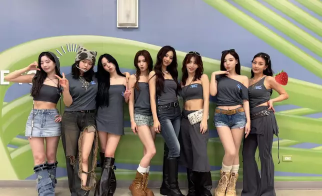 TWICE下月即將來到香港啟德舉行演唱會。 TWICE官方X圖片