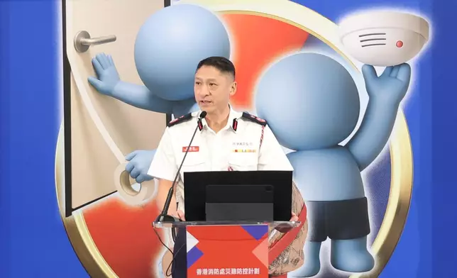 消防處副處長（公眾安全及機構策略）黃嘉榮在典禮上致辭。 政府新聞處圖片