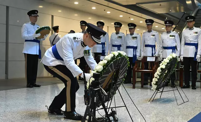 警隊向殉職警務人員致敬 政府新聞處圖片