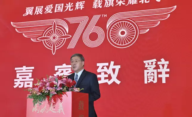 政務司副司長出席國航C919重飛「兩航起義」北飛航線發布會。 政府新聞處圖片