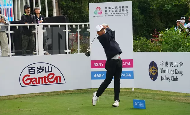 袁軒雲指，今屆高球裁判團隊為歷來最大規模的兩地合作。兩地裁判需在賽前統一執裁標準，香港裁判亦向內地裁判分享以往在粉嶺球場執裁的經驗與常見情況。粉領球場圖片。圖中人物：香港哥爾夫球會大使許龍一。