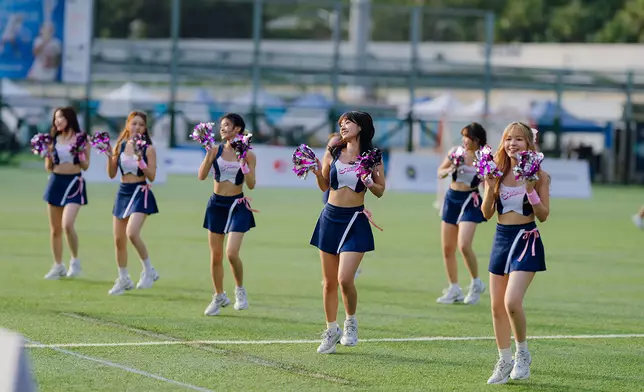 香港金牛啦啦隊 Taurus 在男、女子組決賽期間以熱舞助陣