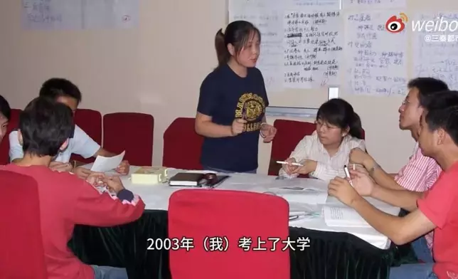 女子從受助人到公益推動者，照亮63名困境學生求學路。影片截圖