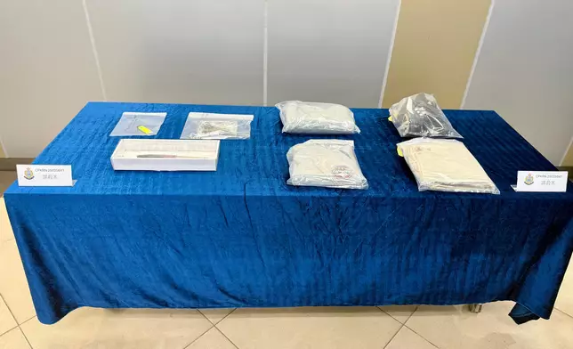 警方拘1男 ，涉屯門「謀殺」及「縱火」。