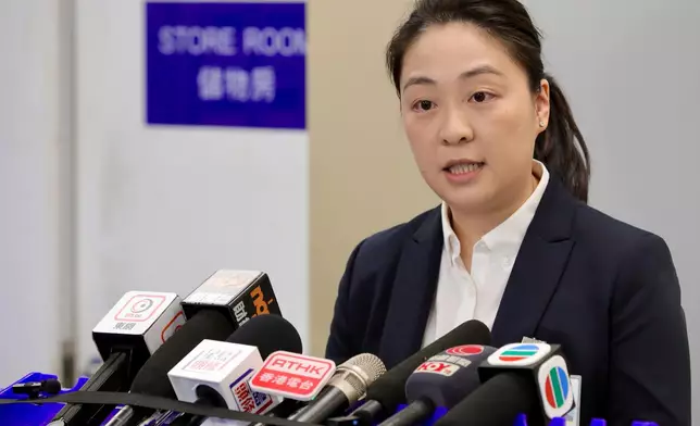 警方拘1男 ，涉屯門「謀殺」及「縱火」。