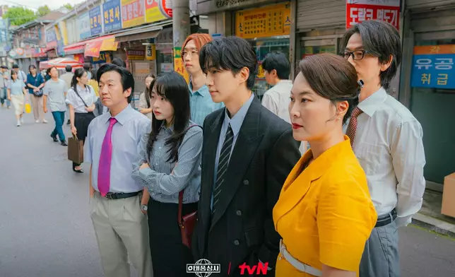 「颱風商社」群戲獲不少觀眾讚賞。tvN Drama圖片