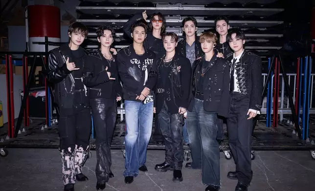 SVT巡演T明年2月28日、3月1日重返香港。PLEDIS娛樂圖片