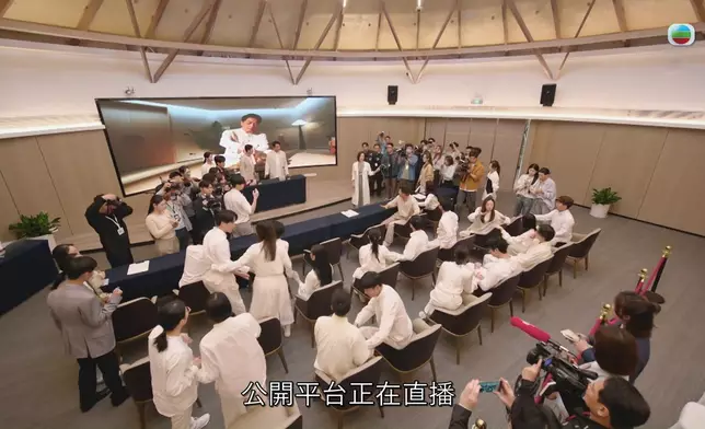 宏光大師即刻變到好緊張！