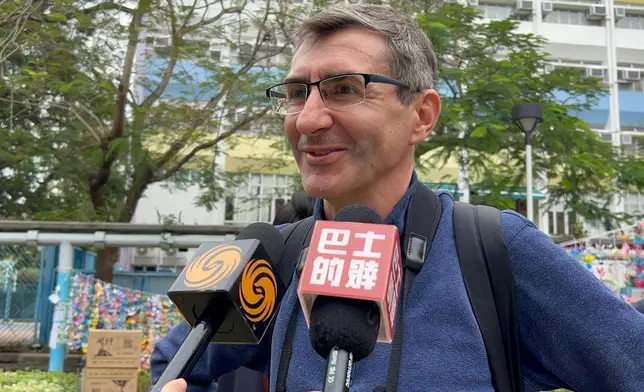 Emmanuel Serna表示，在電視看到火災發生時的情景時，都感觸良多。巴士的報記者攝