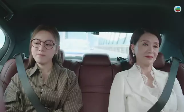 敏奕無奈、谷氣又嘴扁扁嘅反應，獲網民大讚可愛。