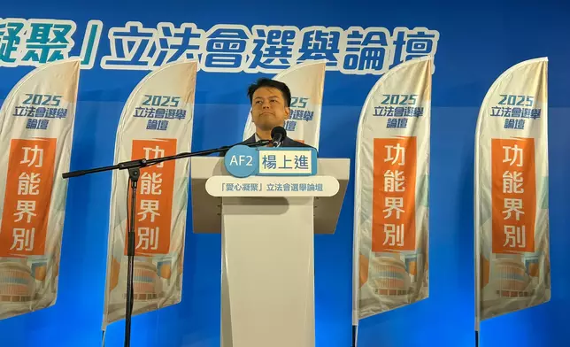 2號候選人楊上進。巴士的報記者攝