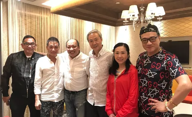 不少人留言表示希望未來能再見到這班經典綠葉合作