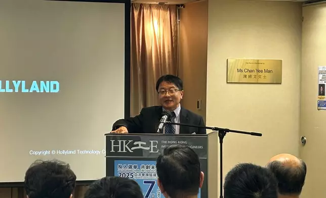 霍偉棟。巴士的報記者攝