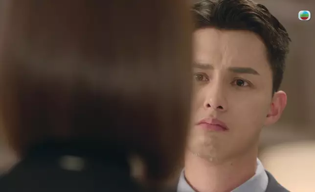 何廣沛眼神好傷心，做得好好。