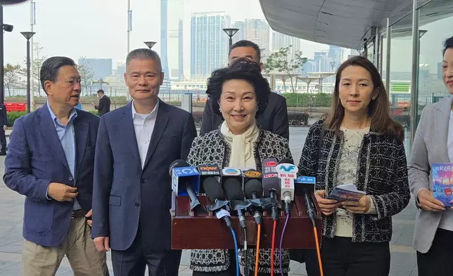 香港中華聯誼會會長鄭翔玲。巴士的報記者攝