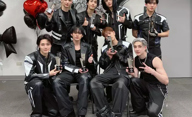 Stray Kids繼《2025 MAMA AWARDS》後再獲最佳專輯大獎。 Stray Kids 官方X圖片