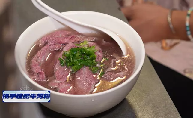 可遇不可求的「手挽腩」。