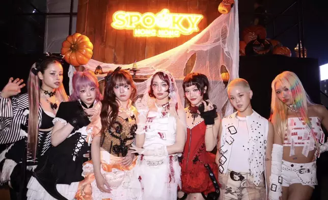 XG十月底在香港出席Spooky Halloween音樂祭。XG官方X圖片