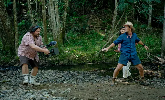 《喪盡癲才》劇照