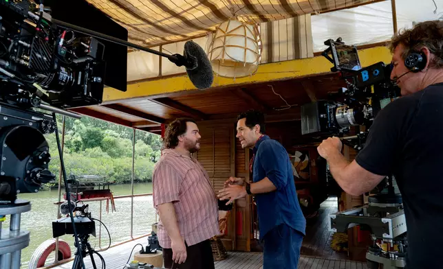 《喪盡癲才》劇照